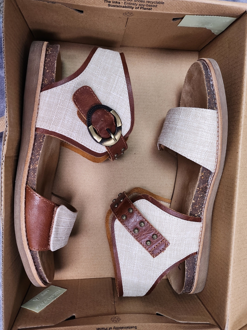 Halsa Leather Sandals